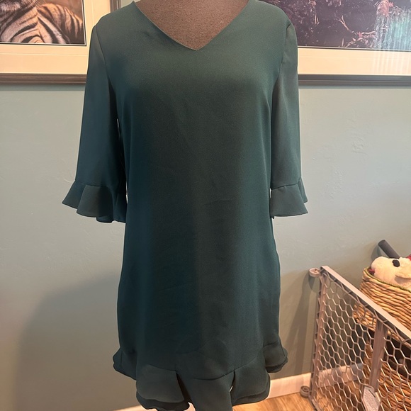 Cece Kate Ruffle Hem A-Line Green Crepe Dress Size 8 - Picture 1 of 6